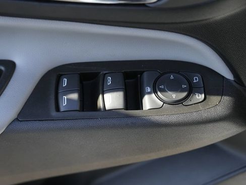 Used 2023 Chevrolet Equinox LS w/ LS Convenience Package AWD/4WD image 22