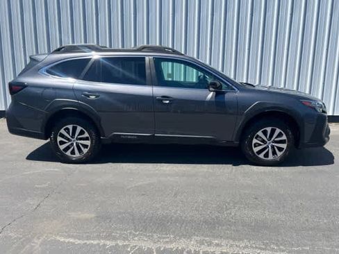 Certified 2025 Subaru Outback Premium AWD/4WD image 7