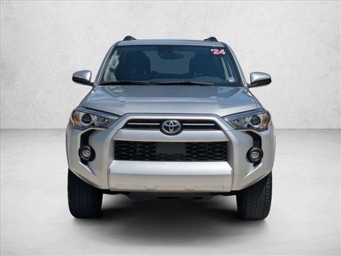 Used 2024 Toyota 4Runner SR5 image 2