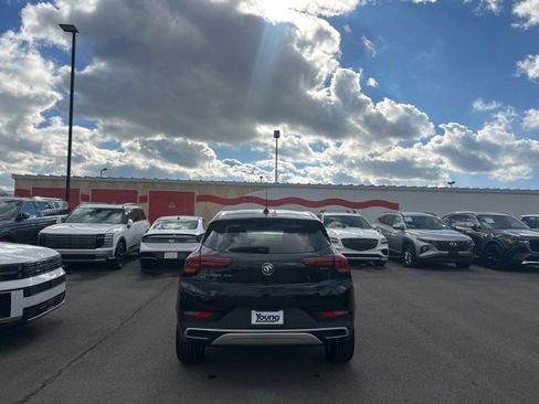 Used 2022 Buick Encore GX Preferred w/ Cold Weather Comfort Package image 6