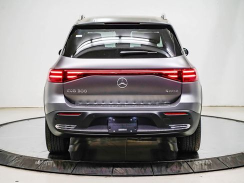 New 2025 Mercedes-Benz EQB 300 4MATIC image 3