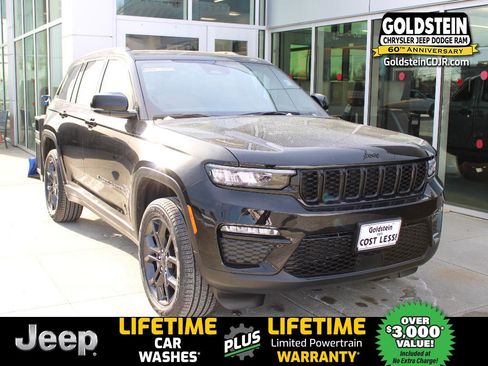 New 2025 Jeep Grand Cherokee Limited w/ Trailer Tow Package image 1