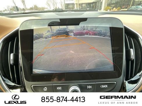 Used 2016 Chevrolet Volt Premier w/ Driver Confidence Package image 19