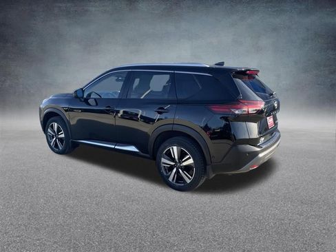 Used 2023 Nissan Rogue SL w/ SL Premium Package AWD/4WD image 3