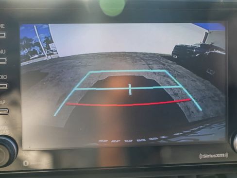 Used 2021 Toyota RAV4 SE w/ Weather & Moonroof Package image 22