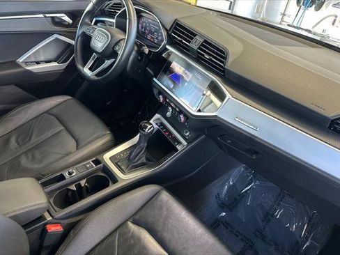 Used 2020 Audi Q3 2.0T Premium w/ Convenience Package image 15