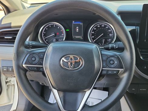 Used 2023 Toyota Camry LE w/ Convenience Package image 21