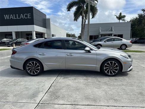 Used 2020 Hyundai Sonata Limited image 9