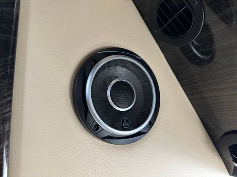 Used 2022 Mercedes-Benz Sprinter 3500 image 47