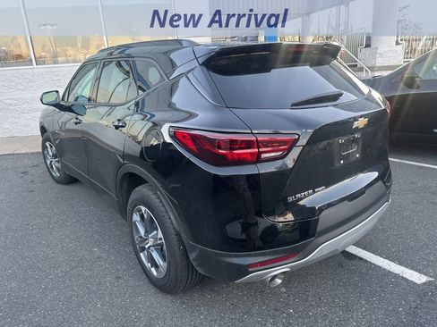Certified 2025 Chevrolet Blazer LT w/ Convenience Package image 4