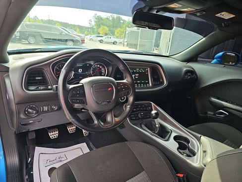 Used 2019 Dodge Challenger R/T Scat Pack RWD image 21