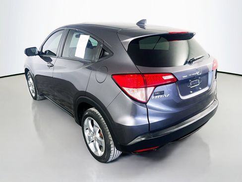 Used 2017 Honda HR-V EX image 6