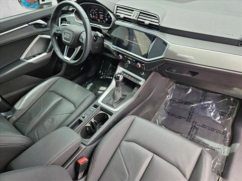 Used 2023 Audi Q3 2.0T Premium Plus w/ Premium Plus Package AWD/4WD image 27