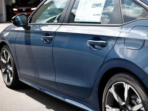 New 2026 Honda Civic FWD Hybrid Sedan image 10