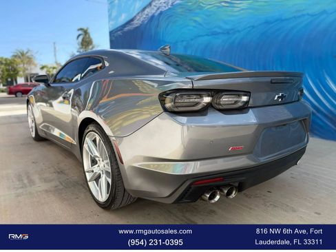 Used 2019 Chevrolet Camaro LT image 17