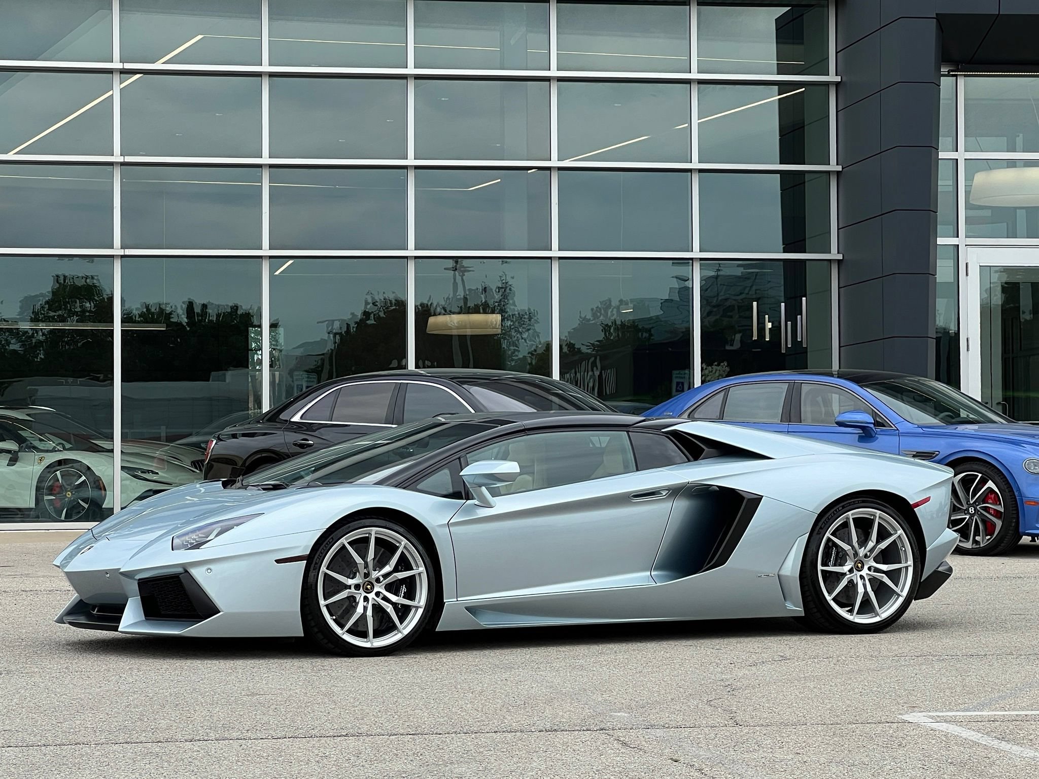 Used 2013 Lamborghini Aventador LP 700-4 AWD/4WD image 12