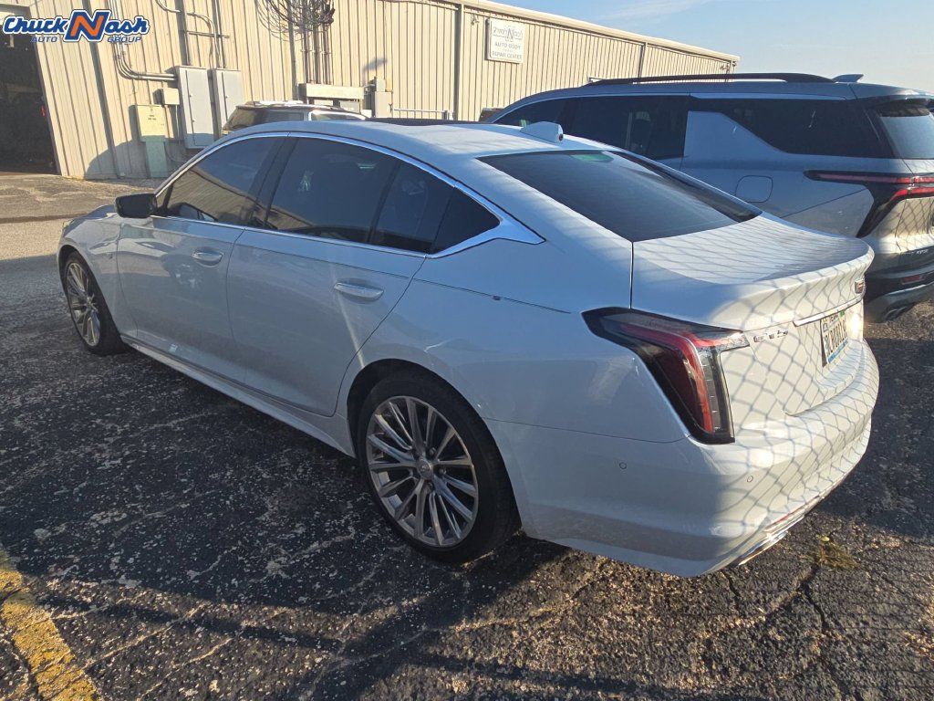 Used 2022 Cadillac CT5 Premium Luxury RWD image 4
