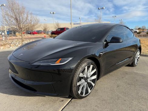 Used 2025 Tesla Model 3 Long Range image 3
