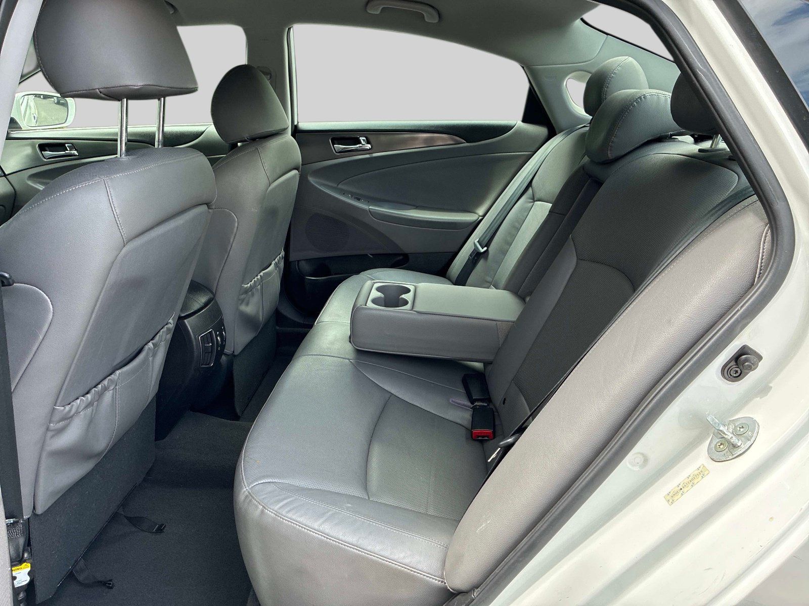 Used 2012 Hyundai Sonata Hybrid w/ Leather Pkg FWD image 14