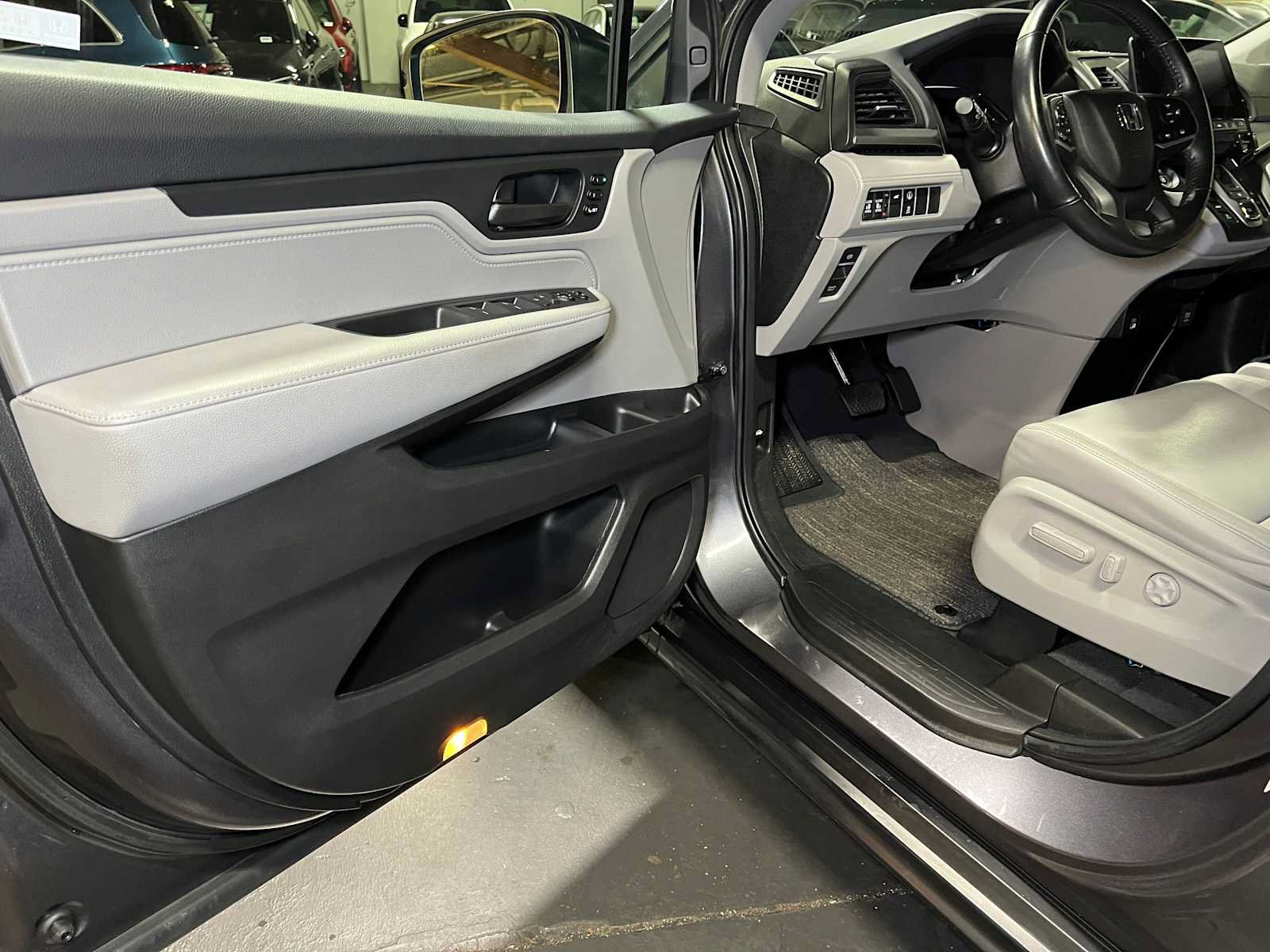 Used 2022 Honda Odyssey EX-L image 21