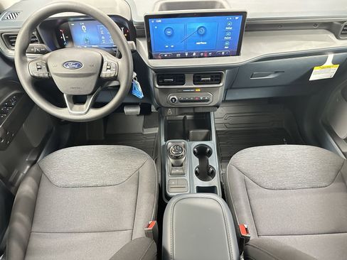 New 2025 Ford Maverick XL image 21