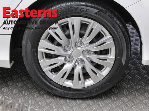 Used 2020 Honda Civic LX image 8