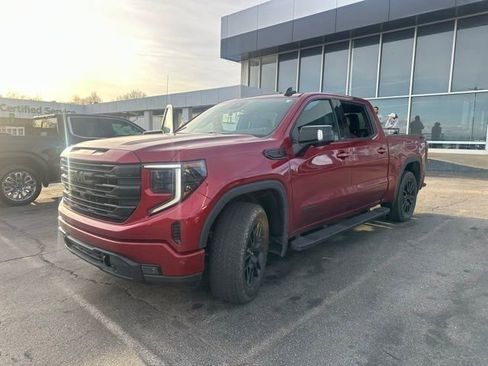 Used 2022 GMC Sierra 1500 Elevation w/ Elevation Premium Package image 2