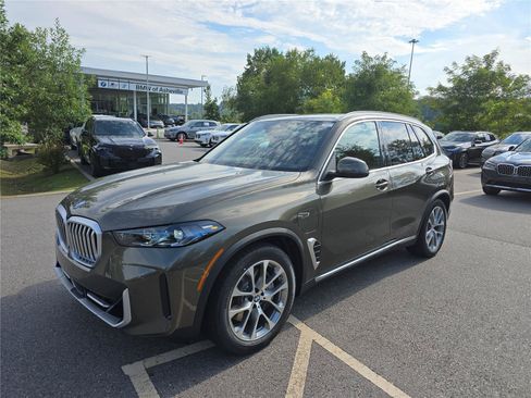 New 2026 BMW X5 xDrive50e w/ Climate Comfort Package AWD/4WD image 7