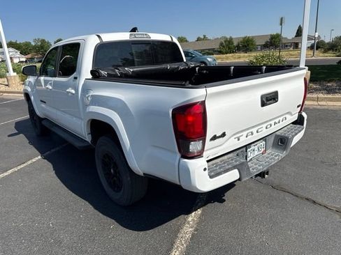 Used 2022 Toyota Tacoma SR5 AWD/4WD image 5