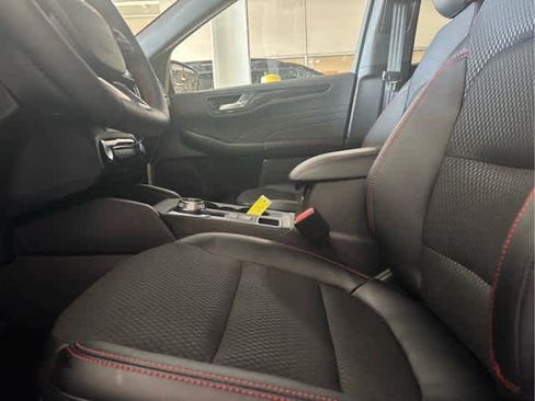New 2025 Ford Escape ST-Line w/ Tech Pack #1 image 17