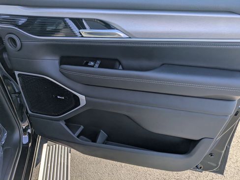 New 2026 Jeep Grand Wagoneer Limited image 29