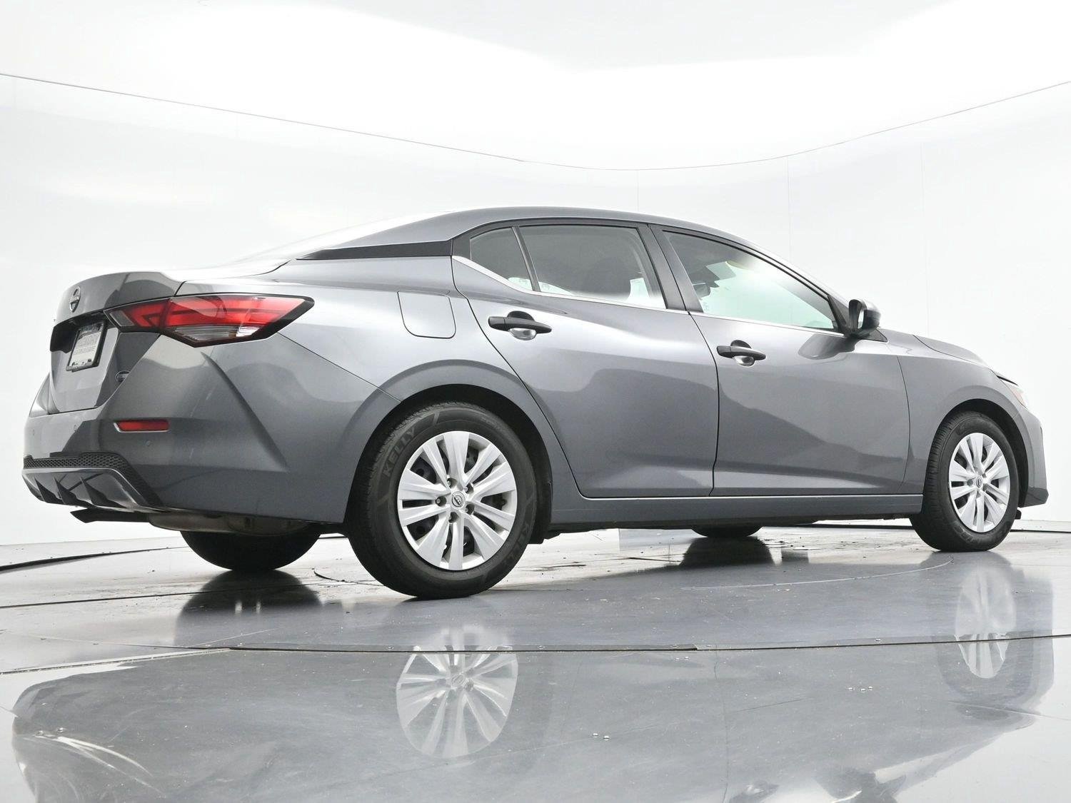 Used 2024 Nissan Sentra S FWD image 47