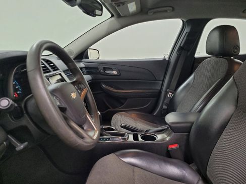 Used 2016 Chevrolet Malibu LT FWD image 17