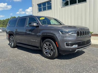 Certified 2024 Jeep Wagoneer L Series II w/ Flexible Seating Group