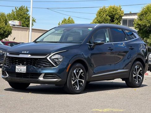 Used 2023 Kia Sportage EX AWD/4WD image 8