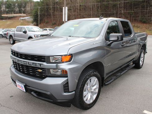 Used 2020 Chevrolet Silverado 1500 Custom w/ Custom Convenience Package image 7