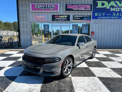 Used 2017 Dodge Charger SXT w/ Premium Group