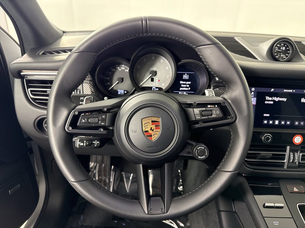 Certified 2026 Porsche Macan S AWD/4WD image 36