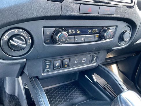 Certified 2022 Nissan Frontier PRO-4X w/ Pro-4X Premium Package AWD/4WD image 34