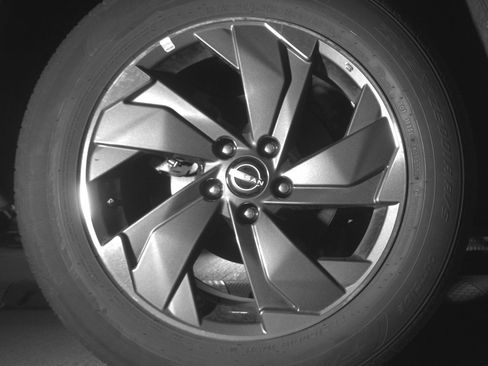 Used 2025 Nissan Rogue SV FWD image 14