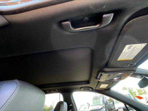 Used 2021 Cadillac XT6 Premium Luxury image 25