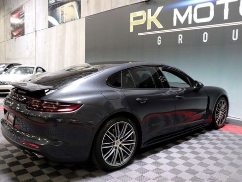 Used 2018 Porsche Panamera 4S w/ Premium Package Plus AWD/4WD image 9