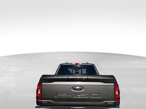 Used 2021 Ford F150 XLT w/ Equipment Group 302A High image 19