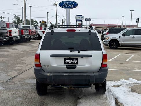 Used 2004 Jeep Grand Cherokee Laredo w/ Convenience Group image 4