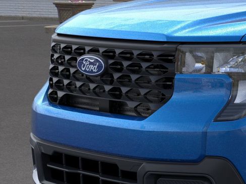 New 2025 Ford Maverick XLT w/ XLT Luxury Package image 18