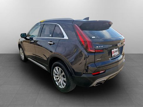 Used 2023 Cadillac XT4 Premium Luxury image 8