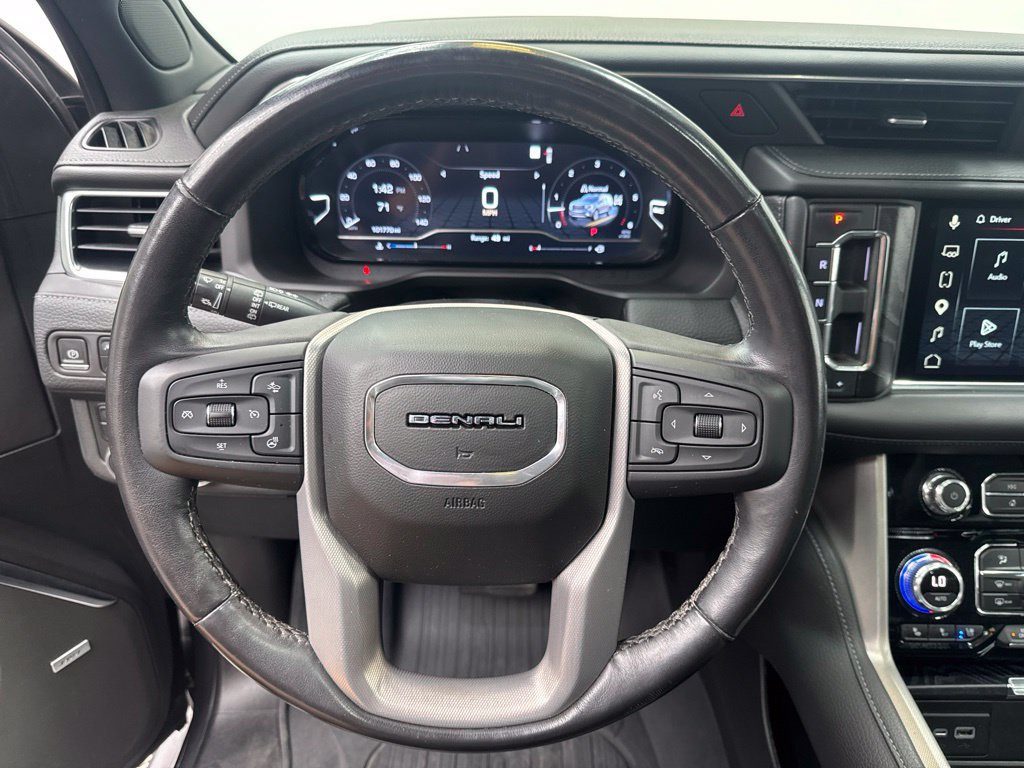 Used 2022 GMC Yukon Denali AWD/4WD image 19