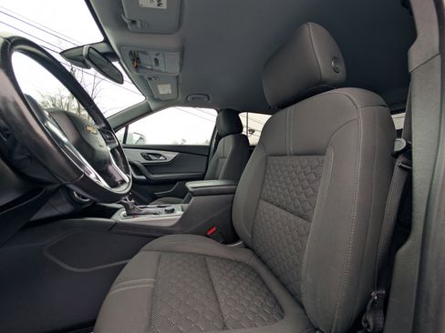 Used 2020 Chevrolet Blazer LT image 31
