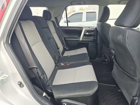 Used 2015 Toyota 4Runner SR5 image 18