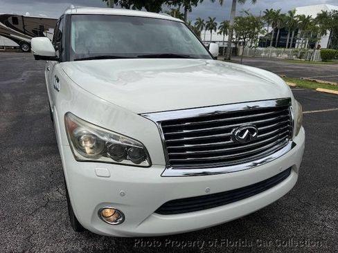 Used 2013 INFINITI QX56 2WD w/ Deluxe Touring Pkg image 15